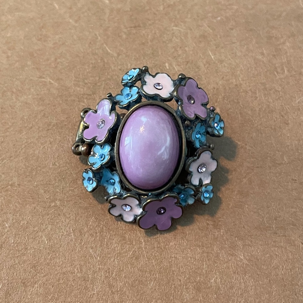 Unique Lilac Floral Ring